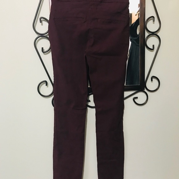 Wine coloured pull on leggings - Picture 7 of 8
